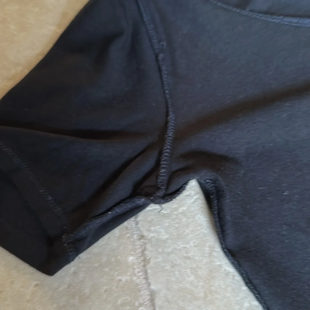 Versace Black Short Sleeve Tee - Picture 6 of 8